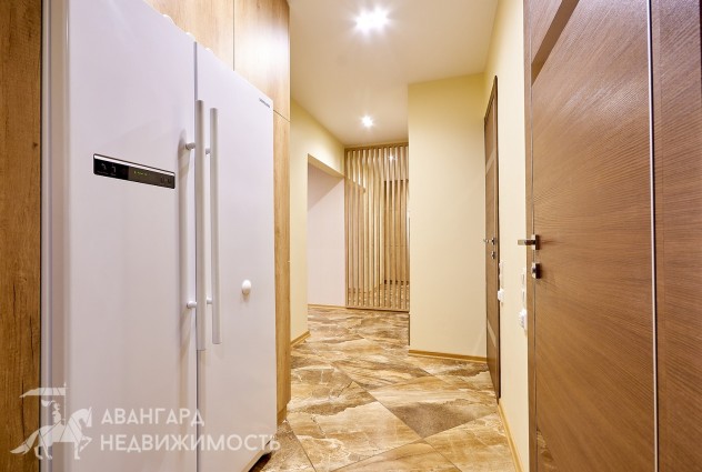 Фото 3-комнатная с дизайнерским ремонтом в 300 метрах от метро Московская. — 35