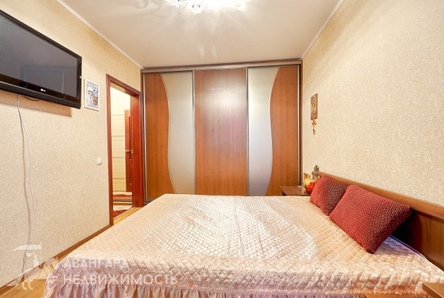Фото 2-комнатная квартира с ремонтом в Уручье по ул. Городецкая, 58! — 5