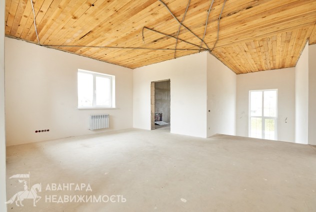 Фото Просторный коттедж с высокими потолками в 4.85 км от Минска  — 35
