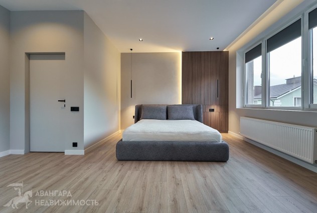 Фото Коттедж с полностью готовым современным дизайнерским ремонтом!  — 39