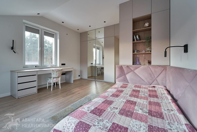 Фото Коттедж с полностью готовым современным дизайнерским ремонтом!  — 63