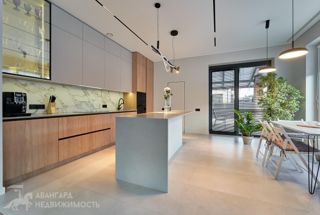 Фото Коттедж с полностью готовым современным дизайнерским ремонтом!  — 11