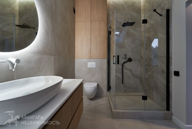 Фото  Коттедж с полностью готовым современным дизайнерским ремонтом! — 53