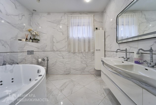 Фото Просторный и современный коттедж с садом в аг. Крупица — 41