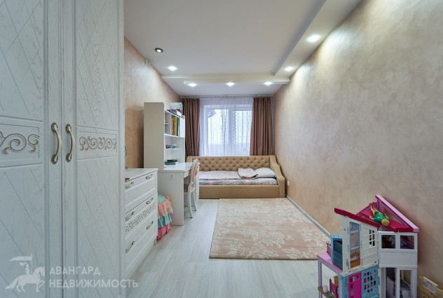 Фото Просторный и современный коттедж с садом в аг. Крупица — 57