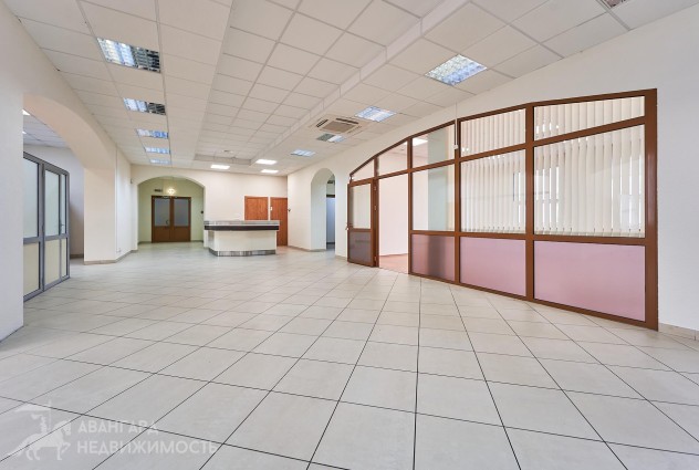 Фото Аренда помещения возле метро “Парк Челюскинцев” — 3