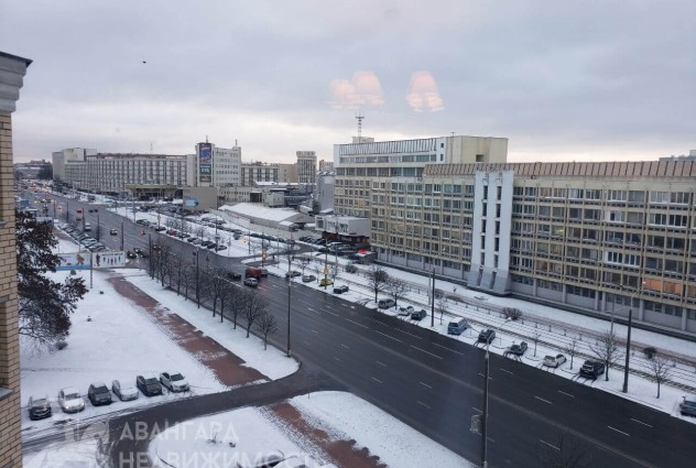 Фото Трехкомнатная комфортабельная квартира в аренду — 31