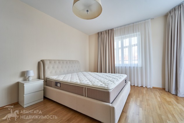 Фото Просторная 3-ка в классическом стиле в сердце столицы — 21
