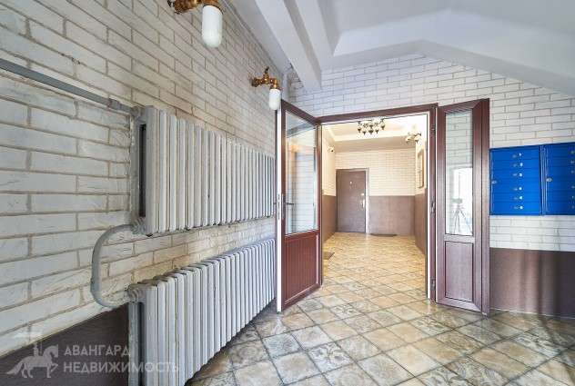 Фото Просторная 3-ка в классическом стиле в сердце столицы — 63