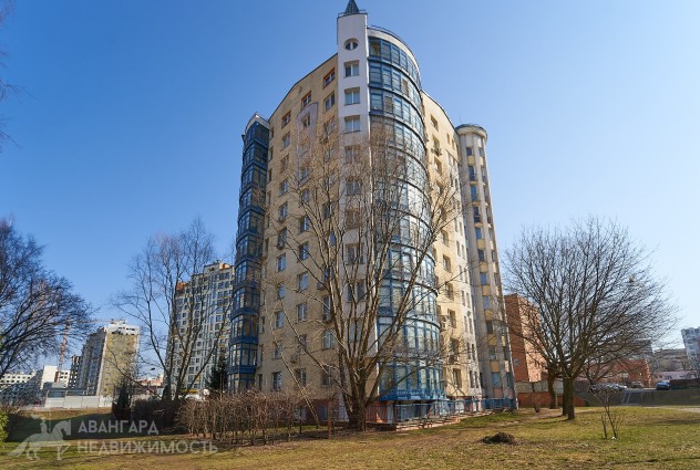 Фото Просторная 3-ка в классическом стиле в сердце столицы — 67