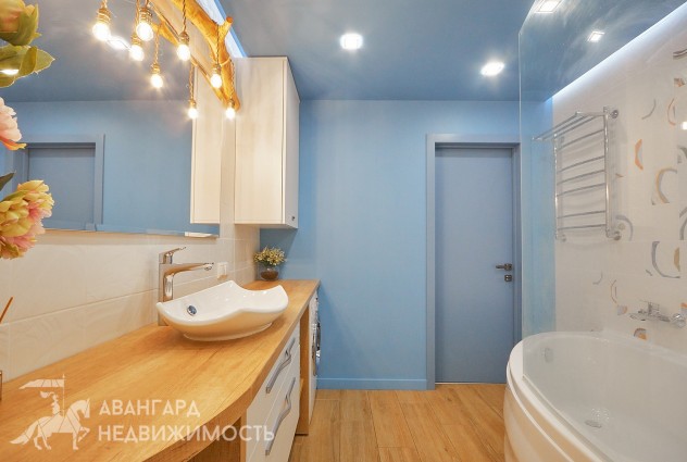 Фото 3-комнатная квартира с дизайнерским ремонтом в Новой Боровой — 33