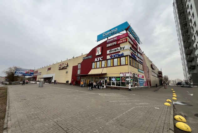 Фото Торговое помещение ТЦ «Глобо» в 200 м от метро. — 1