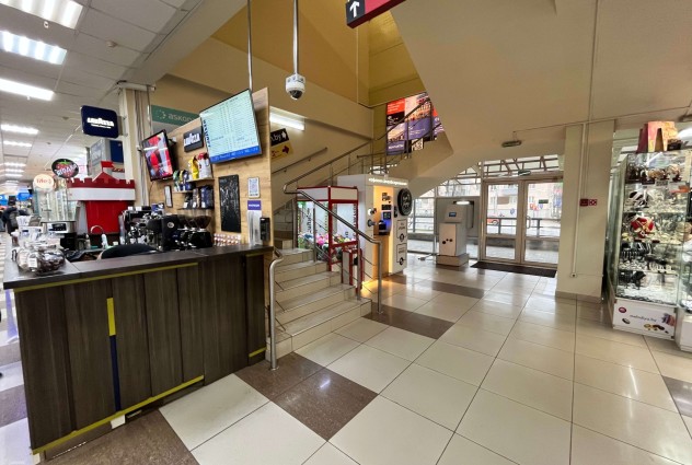 Фото Торговое помещение ТЦ «Глобо» в 200 м от метро. — 3