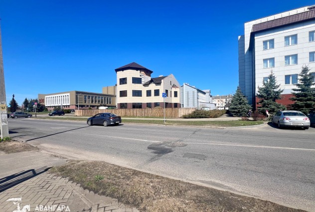 Фото Продажа перспективного здания в центре г. Речица — 5