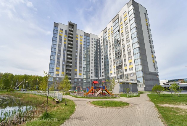 Фото 1-комнатн. квартира в Уручье с видом на лес — 39