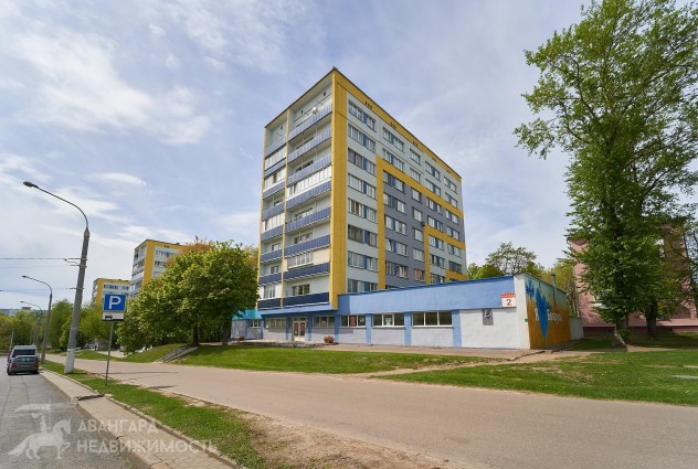 Фото Однушка в кирпичном доме на Ванеева д. 2 — 1
