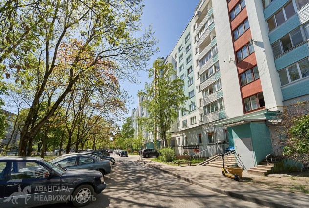 Фото Просторная 2-КОМН квартира в центре с ремонтом — 55