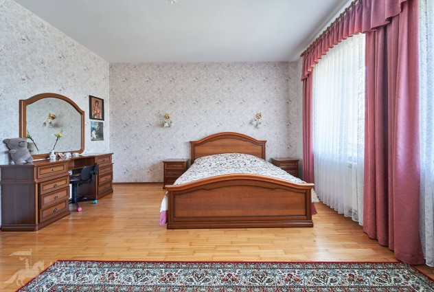 Фото Коттедж с гостевым домом в аг. Ратомка — 51