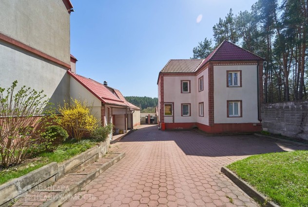 Фото Коттедж с гостевым домом в аг. Ратомка — 5