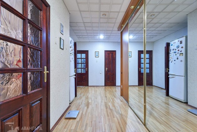 Фото Коттедж с гостевым домом в аг. Ратомка — 21