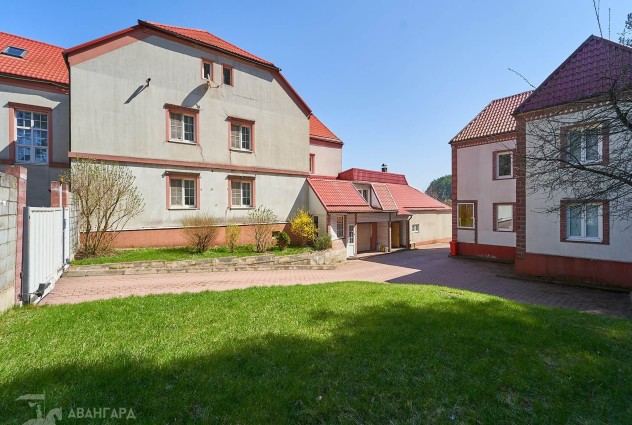 Фото Коттедж с гостевым домом в аг. Ратомка — 3