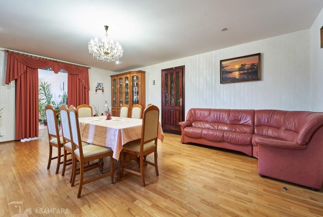 Фото Коттедж с гостевым домом в аг. Ратомка — 35