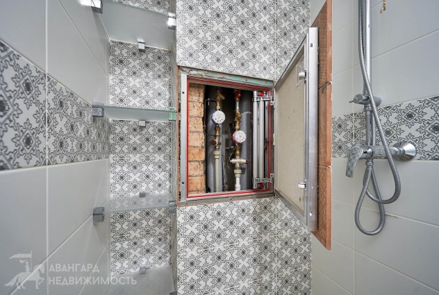Фото Просторная видовая квартира с дизайнерским ремонтом — 75
