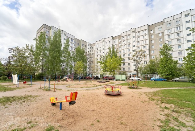 Фото 3-х комнатная квартира в благоустроенном обжитом районе. — 3