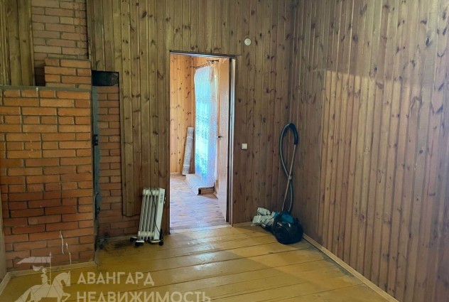 Фото Продается 3-х этажный дом в д. Люти — 31
