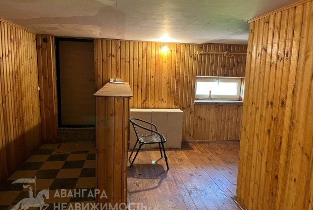 Фото Продается 3-х этажный дом в д. Люти — 35