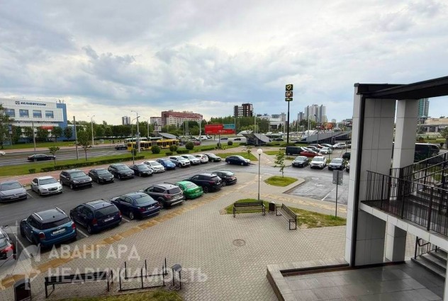 Фото Аренда административно-торгового площади рядом с метро — 19