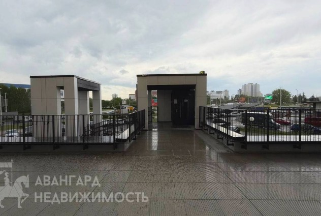 Фото Аренда административно-торгового площади рядом с метро — 21