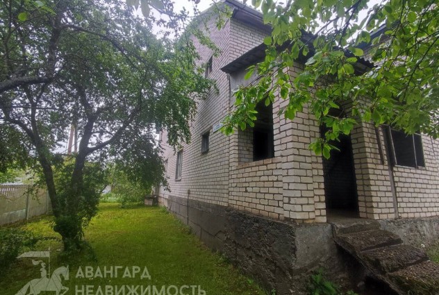 Фото Дом кирпичный с участком 9.6 сот в г. Дзержинск — 9