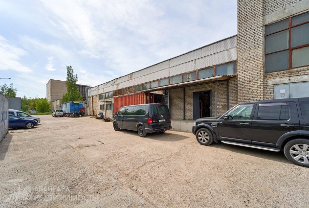 Фото Продажа комплекса зданий с земельным участком 4 гектара — 19