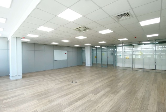 Фото Аренда офиса 207,3 м² с новым ремонтом (метро “Молодежная”) — 11