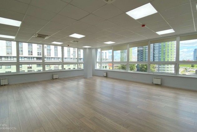 Фото Офис 207,3 м² с новым ремонтом возле метро “Молодежная” — 3