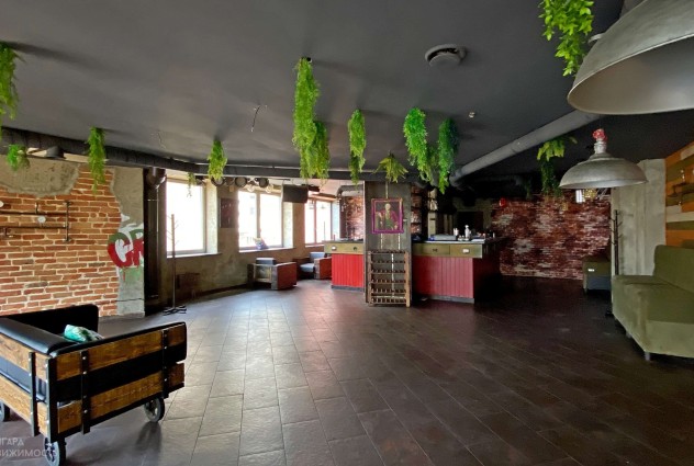 Фото Аренда помещения 296,3 м² возле метро “Академия наук” — 3