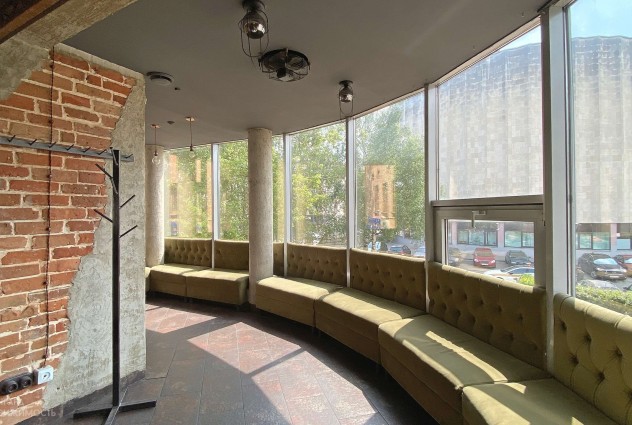 Фото Аренда помещения 296,3 м² возле метро “Академия наук” — 5