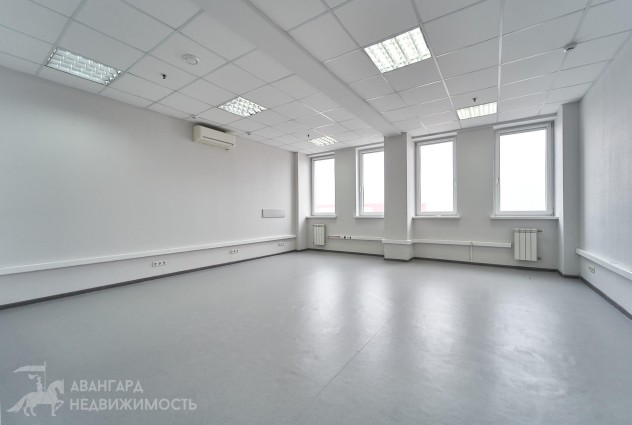 Фото Офисные блоки от 106 до 259 кв.м. в аренду (Тимирязева, 67) — 1