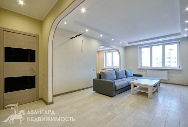 Фото Продается 3-комнатная квартира 200 метров ст. м. Малиновка!Предлагаем 3-ую квартиру с ремонтом по адресу просп. Дзержинского 119. — 7