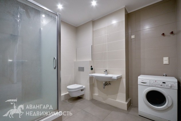 Фото Продается 3-комнатная квартира 200 метров ст. м. Малиновка!Предлагаем 3-ую квартиру с ремонтом по адресу просп. Дзержинского 119. — 11