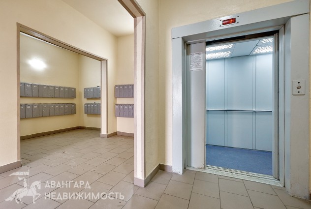 Фото Продается 3-комнатная квартира 200 метров ст. м. Малиновка!Предлагаем 3-ую квартиру с ремонтом по адресу просп. Дзержинского 119. — 27