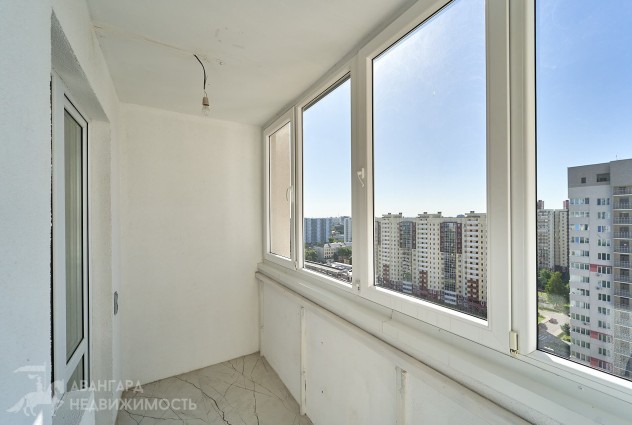 Фото 1-комн. квартира с паркоместом, метро Грушевка: Папанина 11 — 33