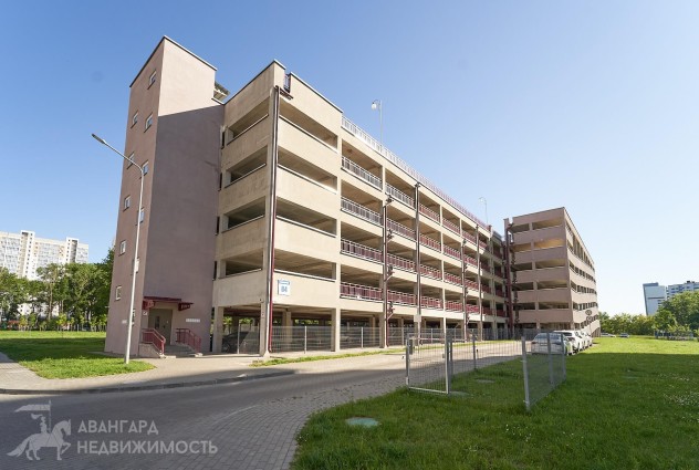 Фото 1-комн. квартира с паркоместом, метро Грушевка: Папанина 11 — 45