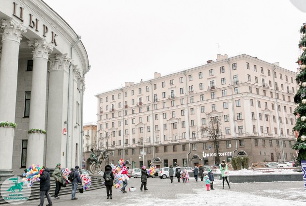 Фото 3-комнатная квартира в монументальной сталинке в знаковом месте возле Цирка. Ул. Купалы 17 — 7