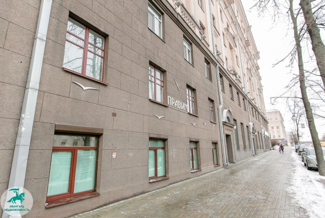 Фото 3-комнатная квартира в монументальной сталинке в знаковом месте возле Цирка. Ул. Купалы 17 — 11