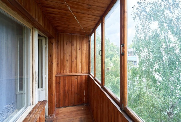 Фото Выгодное расположение! Рядом метро и парк — 11
