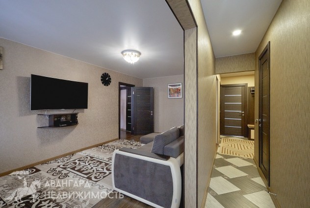Фото 4-комнатная квартира с  отличным ремонтом в Уручье! — 5