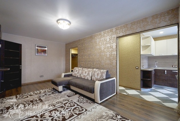 Фото 4-комнатная квартира с  отличным ремонтом в Уручье! — 7