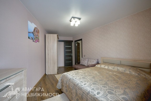Фото 4-комнатная квартира с  отличным ремонтом в Уручье! — 19
